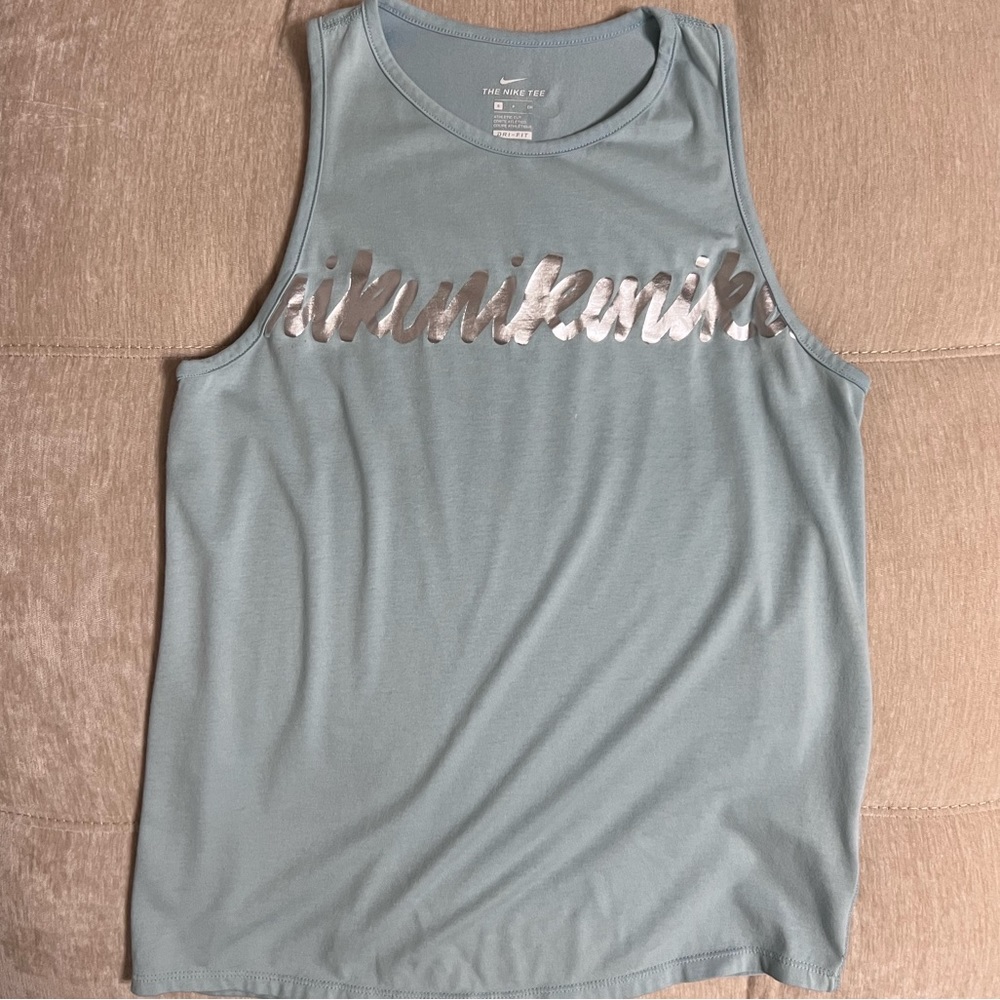 NWOT Nike Dry Fit Tank, Size Small